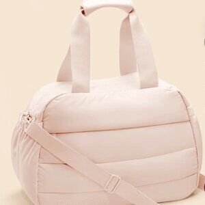 Rare Beauty New With packaging Puffy Carryall Tote in Peach